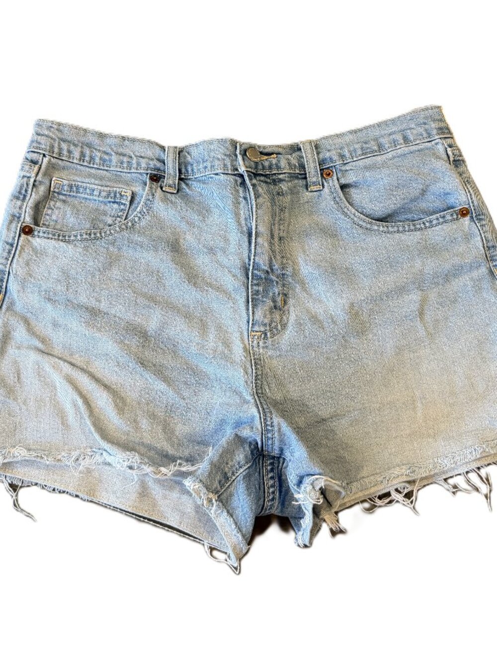 Universal Thread Women’s 90s Cutoff Denim Shorts Medium Wash Size 12 Regular